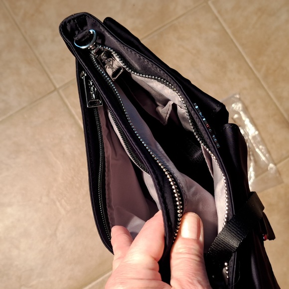 🌍Kipling.Tessa🌍 - Picture 8 of 11